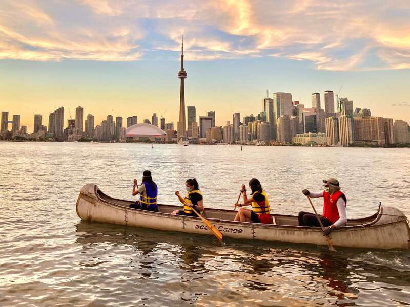 Toronto Islands: Sunset Canoe Tour - Who Will Enjoy This Most?