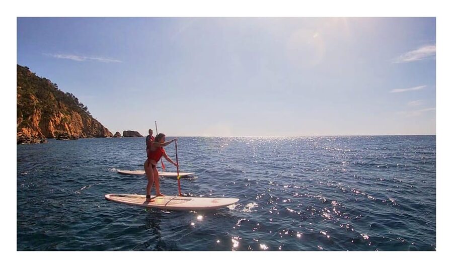 Tossa de Mar: Guided Route in Paddle Surfing&Coves and Caves - A guide who adds more than directions