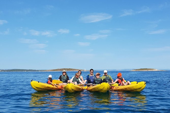 TRANSPARENT KAYAKING or SUP-ing AROUND ISLANDS - Choosing the right date and time