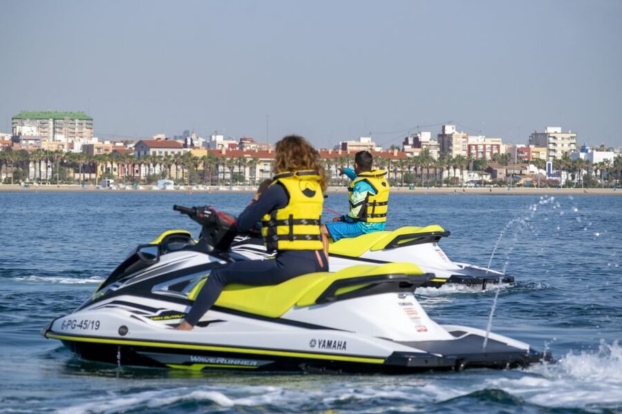 Valencia: Jet Ski Tour + Paddle Surf + Photos + Free drink - Valencia Bay from a different angle