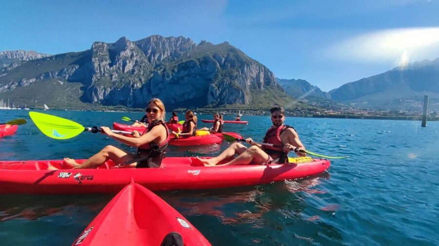 Valmadrera LC: Lake Como Kayak Rental with Aperitif - Starting from Valmadrera on Lake Como’s eastern side