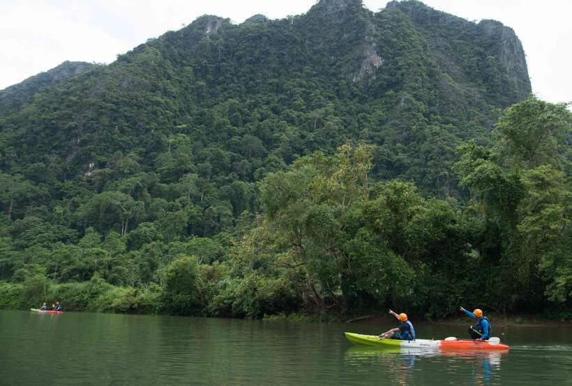 Vang Vieng: Kayaking & Cave Tubing with Zip Line/Blue Lagoon - Lunch beside the river and Phar None Cliff