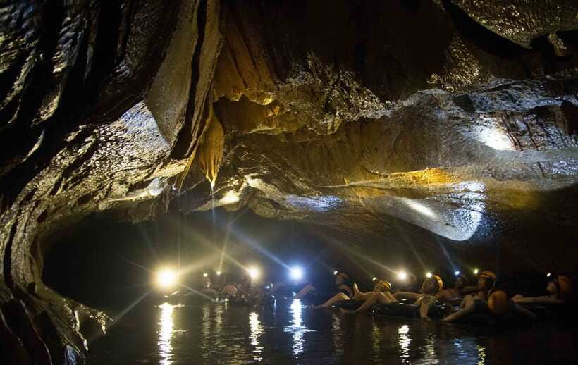 Vang Vieng: Tham Nangfar and Tham Nam Day Tour with Kayaking - Tham Nang Far, the Angel Cave