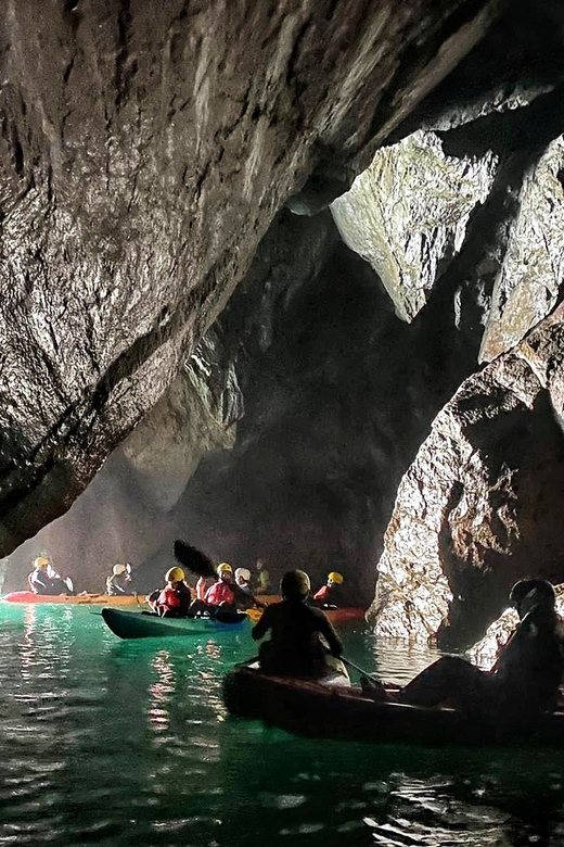 Wexford: Hook Peninsula Sea Cave Kayaking Experience - The break at the coastal viewpoint